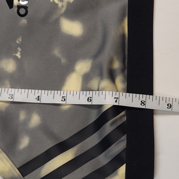 ADIDAS AEROREACT LIGHT-SUPPORT HYPERGLAM PRINTED BRA SIZE LAC - Picture 6 of 10